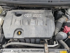 TOYOTA ISIS PLATANA V-SELECTION 2012