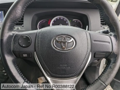 TOYOTA ISIS PLATANA V-SELECTION 2012