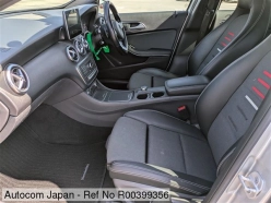MERCEDES A180 STYLE 2015