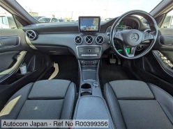 MERCEDES A180 STYLE 2015