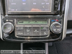 TOYOTA FIELDER G 2016