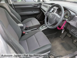 TOYOTA FIELDER X 2019