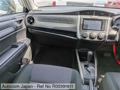 TOYOTA FIELDER X 2016