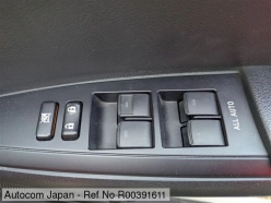 TOYOTA FIELDER X 2016