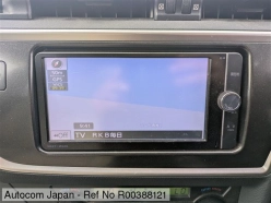 TOYOTA AURIS 180G 2013