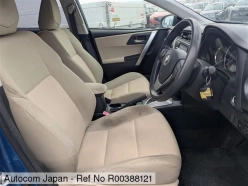 TOYOTA AURIS 180G 2013