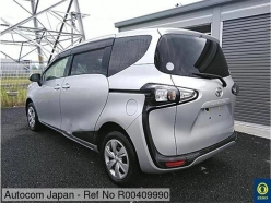 TOYOTA SIENTA X 2020