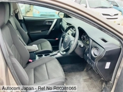 TOYOTA AURIS 150X 2014
