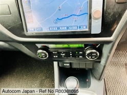 TOYOTA AURIS 150X 2014