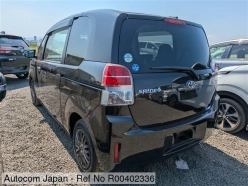 TOYOTA SPADE X 2015