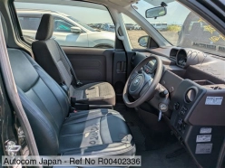 TOYOTA SPADE X 2015