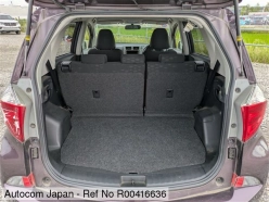 TOYOTA RACTIS X 2012